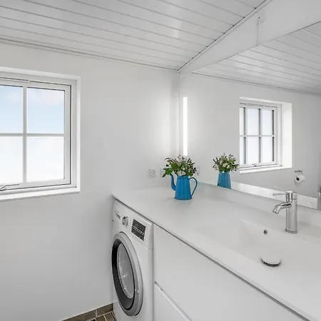Two-bedroom In Holiday home