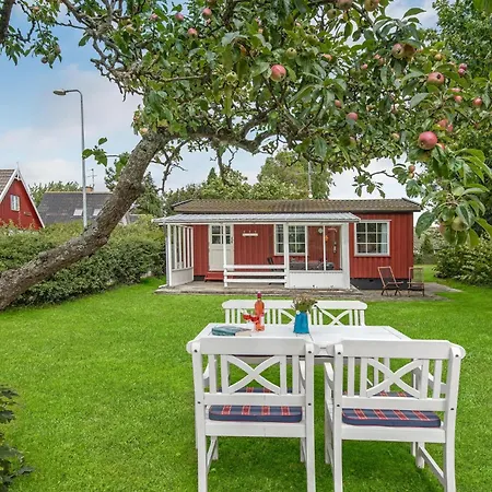 Two-bedroom In Neksø