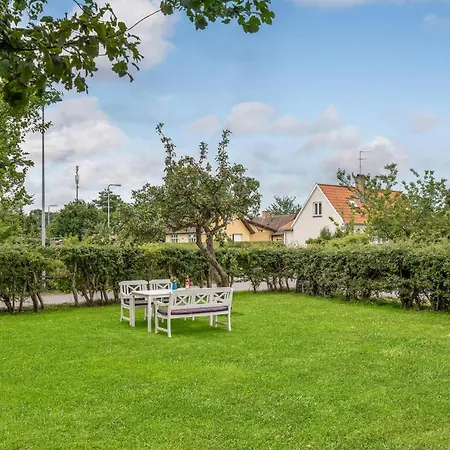 Two-bedroom In * Neksø